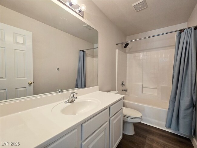 Building Photo - 8789 Ashley Park Ave