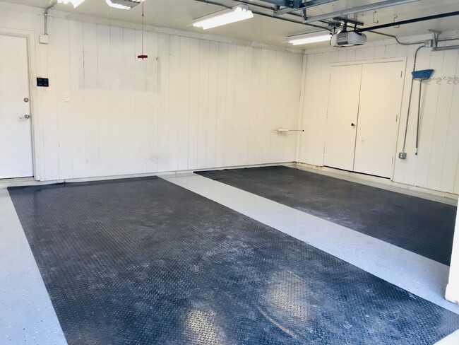 Garage Interior - 264 E Betty Elyse Ln