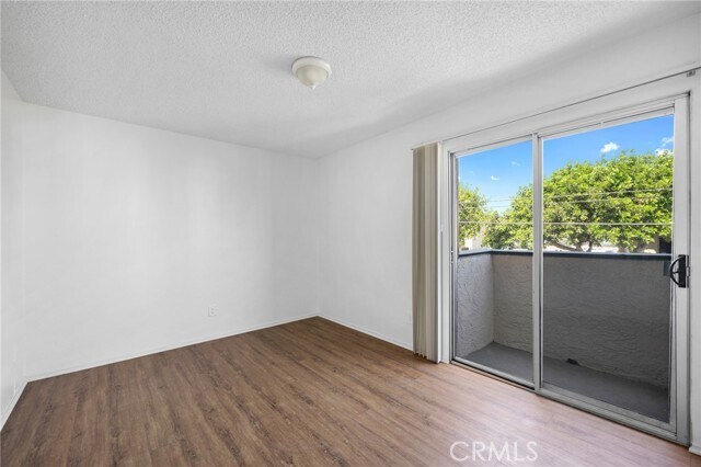 Building Photo - 6716 Sylmar Ave