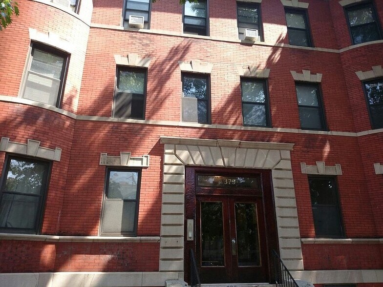 Building Photo - 1418 Commonwealth Ave