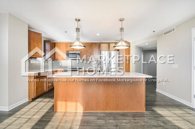 Building Photo - 525 W Lafayette Blvd