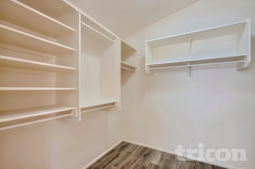 Building Photo - 10343 West Odeum Ln