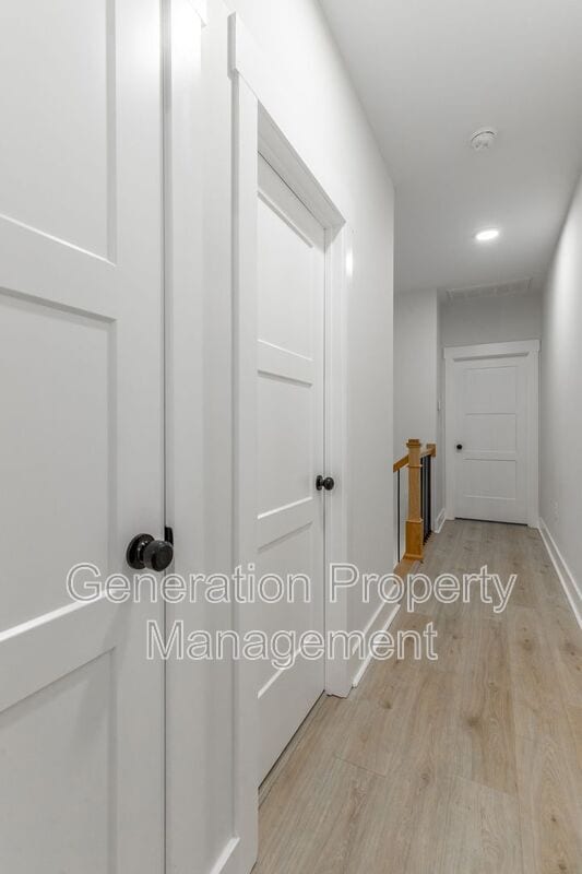 Building Photo - 1124 Garfield St