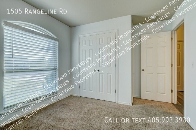 Building Photo - 1505 Rangeline Rd