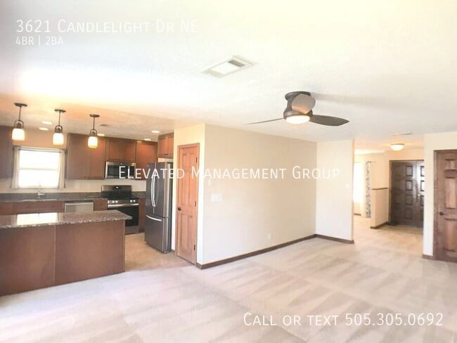 Building Photo - 3621 Candlelight Dr NE