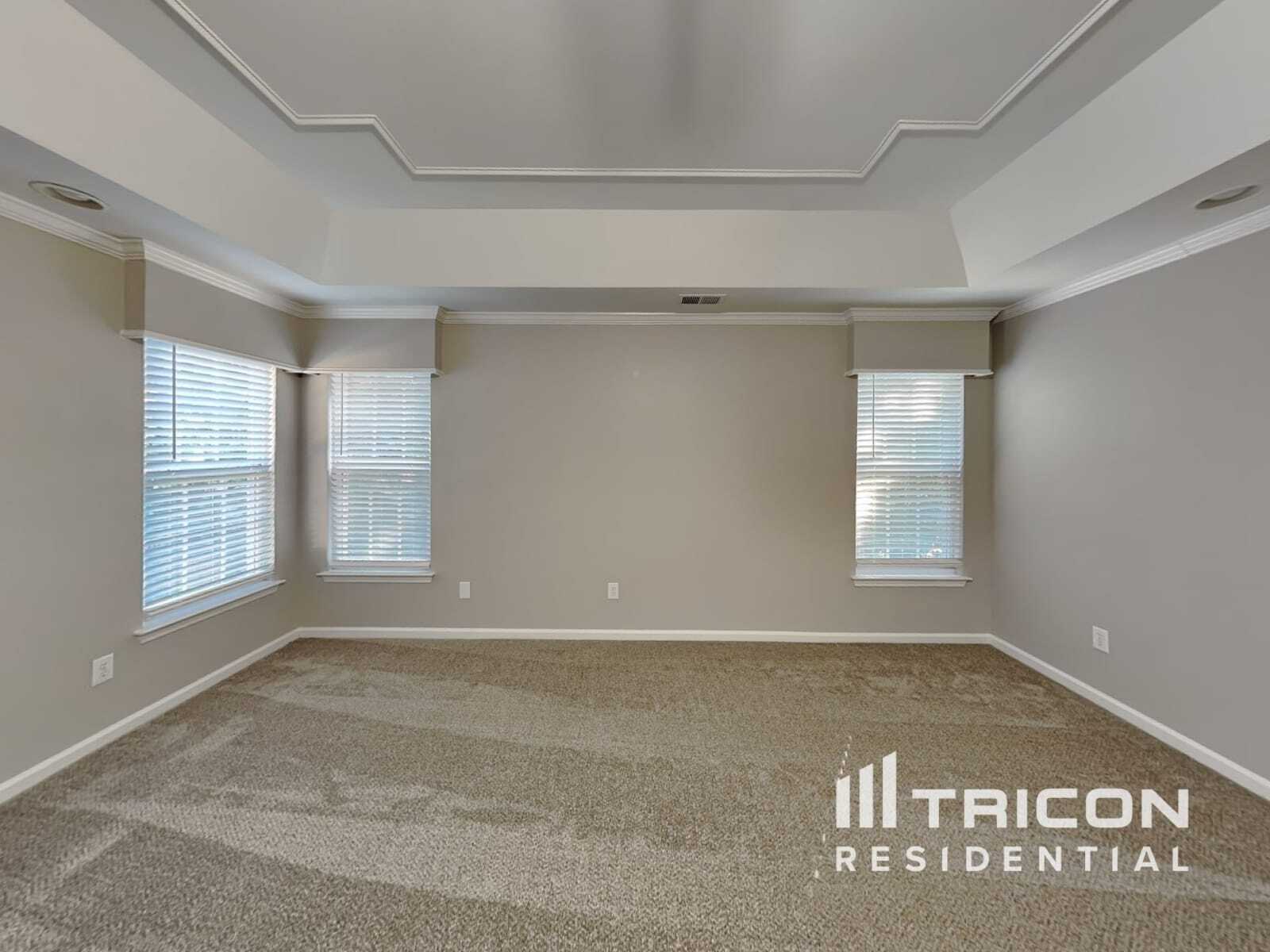 Building Photo - 15510 Robsart Ct