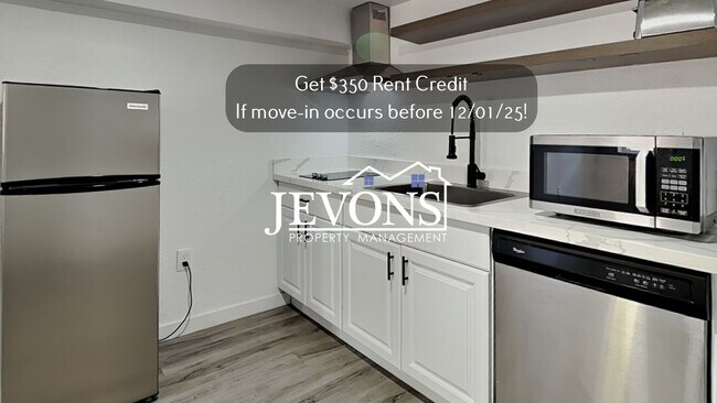 Primary Photo - 630 N Skyline Dr