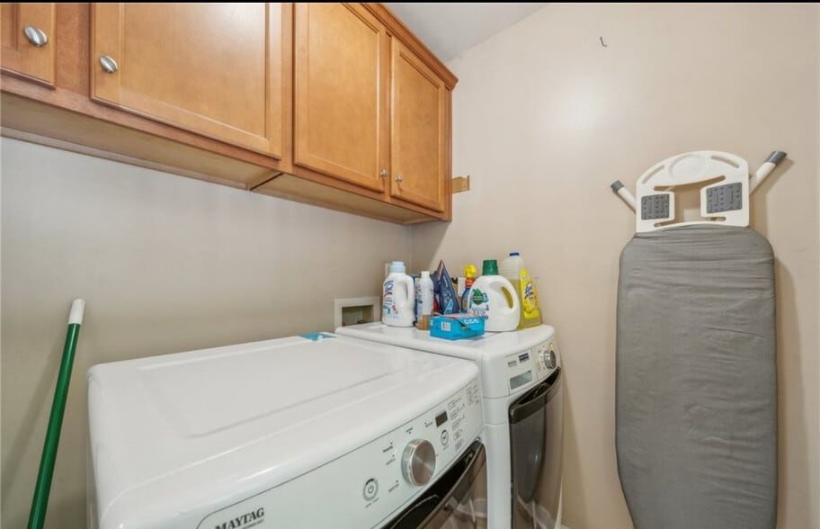 Laundry Room - 7412 Newbys Ct