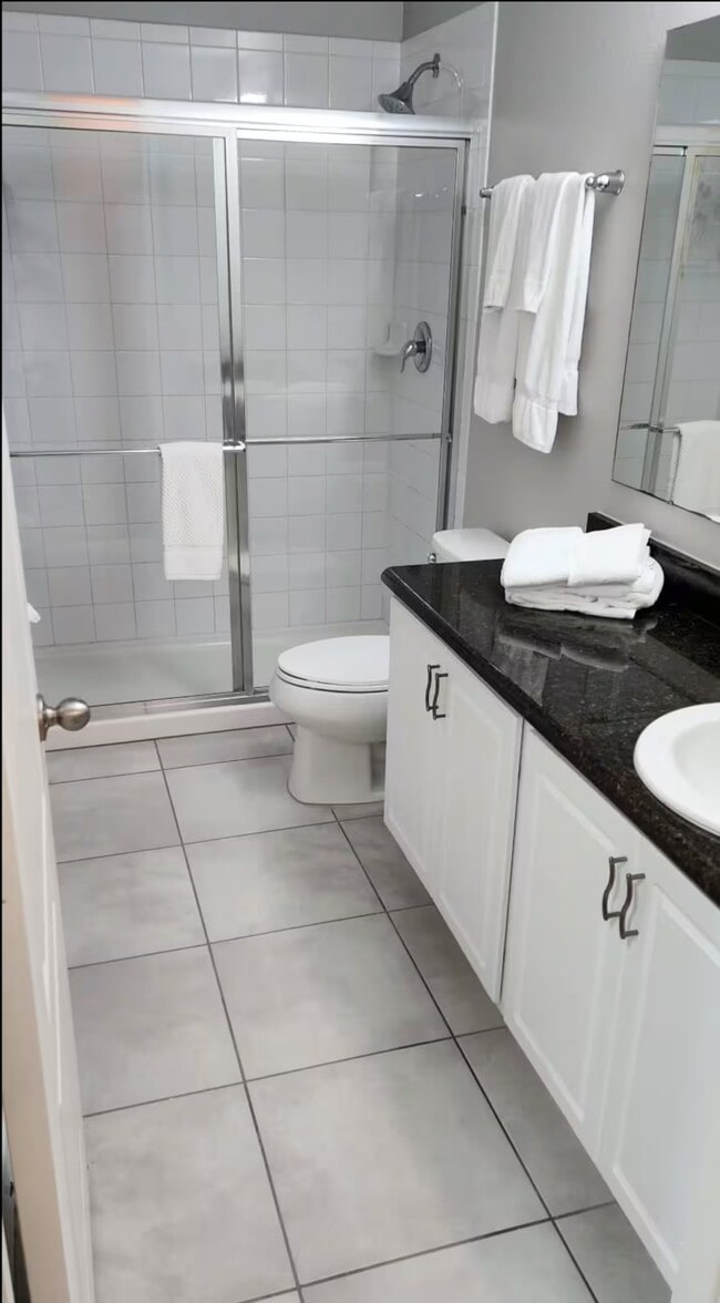 Building Photo - 5100 Adelaide Dr