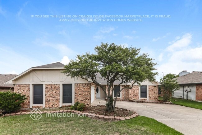 Building Photo - 1717 Brighton Dr