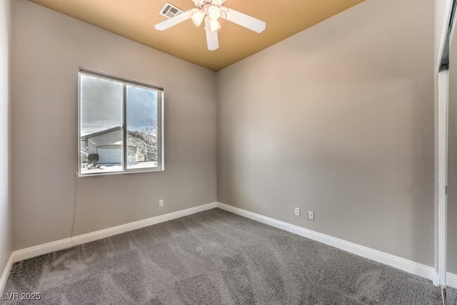 Building Photo - 10575 Regal Stallion Ave