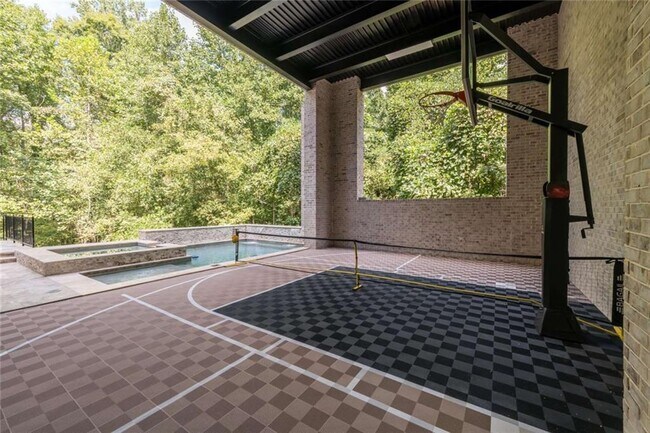 Building Photo - 402 Timberview Trail