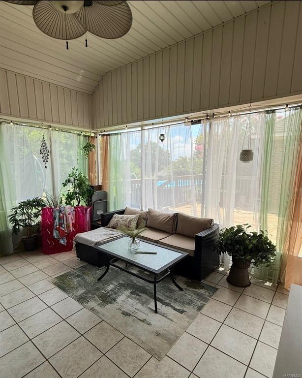 Building Photo - 428 Maribeth Loop