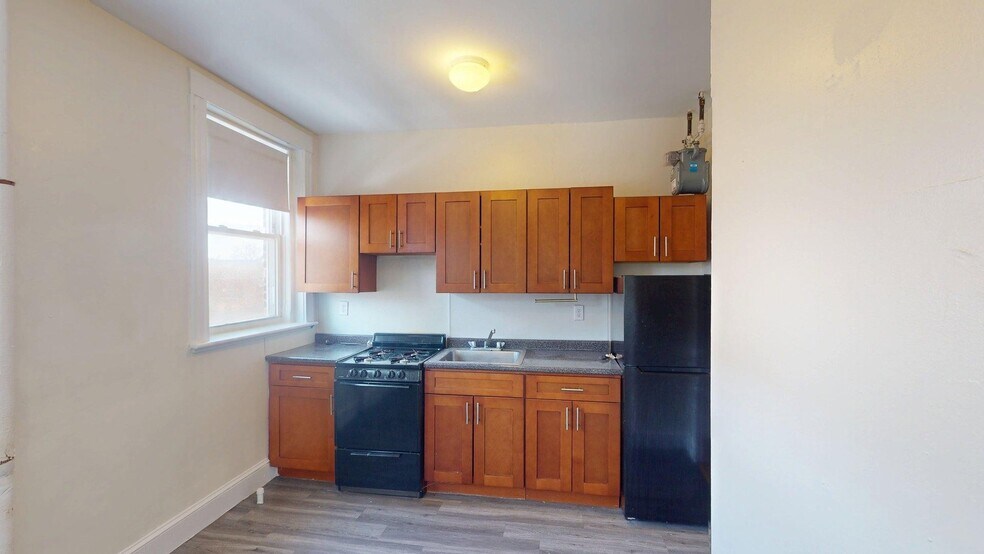 Building Photo - 66 Chiswick Rd