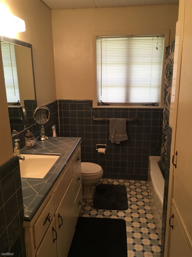 Building Photo - 3 br, 2 bath House - 3902 Oaklawn St 3902 ...