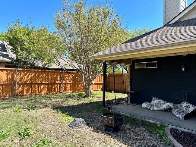 Building Photo - 7217 Montego Dr