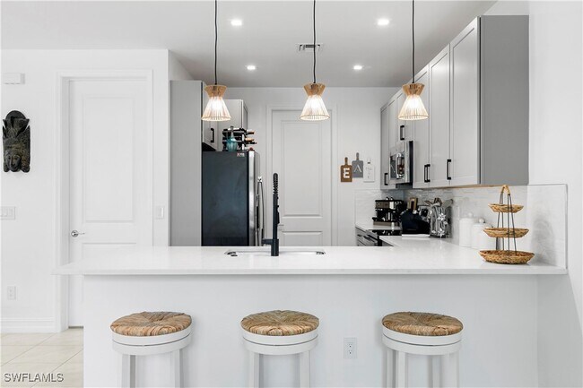 Building Photo - 7578 Rockefeller Dr