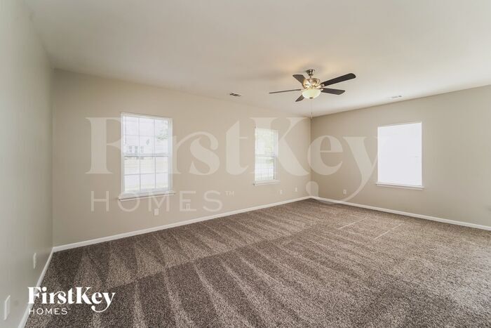 Building Photo - 10503 Atkins Ridge Dr