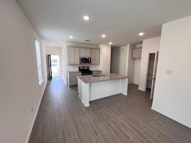 Building Photo - 23111 True Fortune Dr