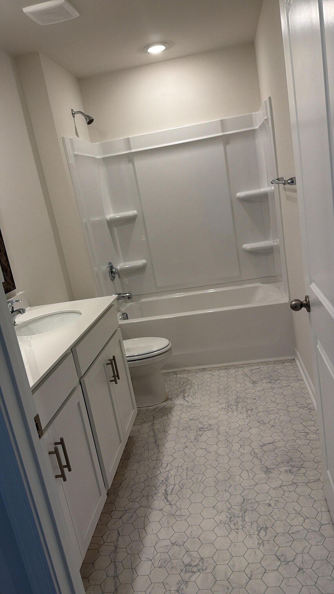 Building Photo - 1614 Yarrow Ln