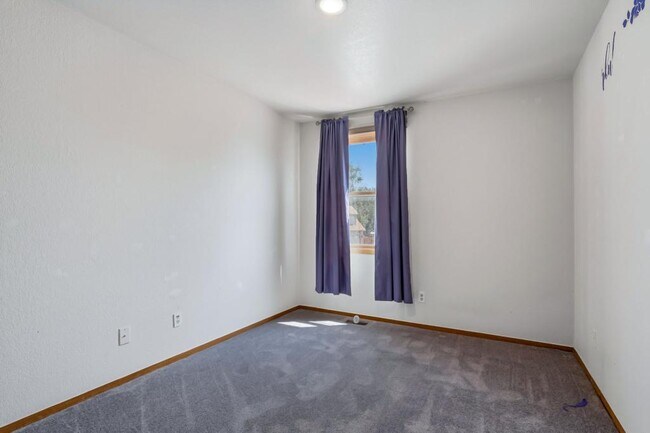 Building Photo - 1857 Winchester Ct