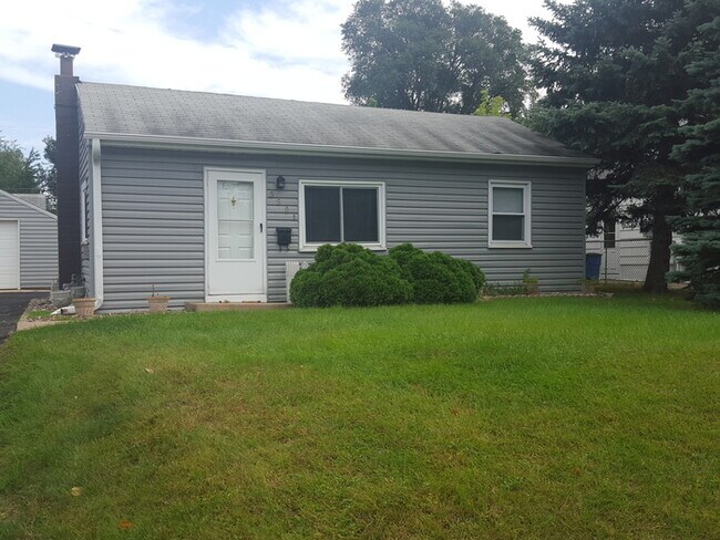 Building Photo - 9901 Pillsbury Ave S Bloomington,