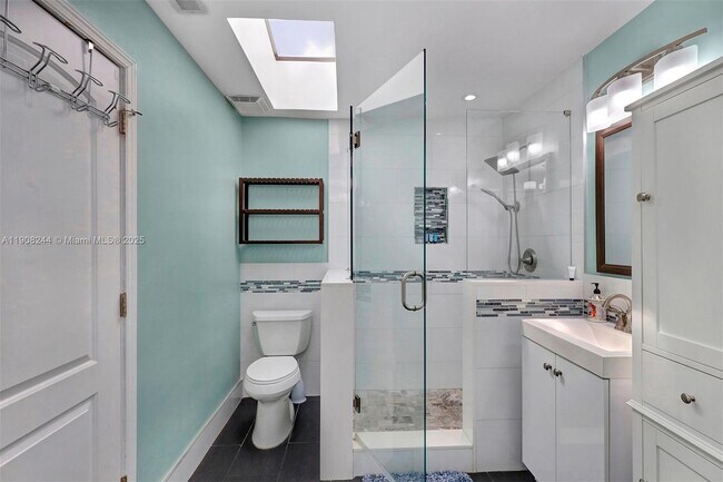 Building Photo - 1804 SW 102nd Ct