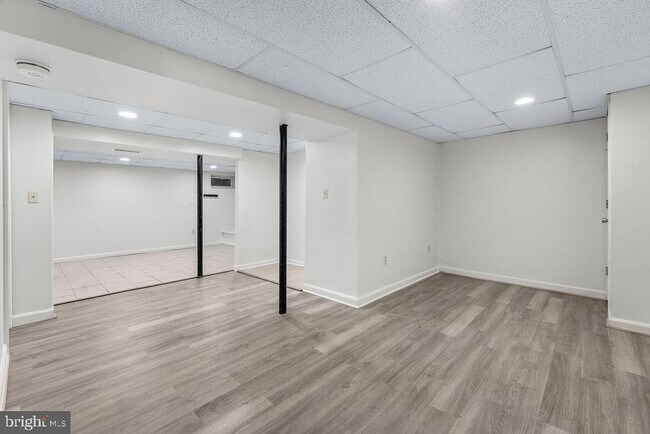Building Photo - 10304 Nightmist Ct