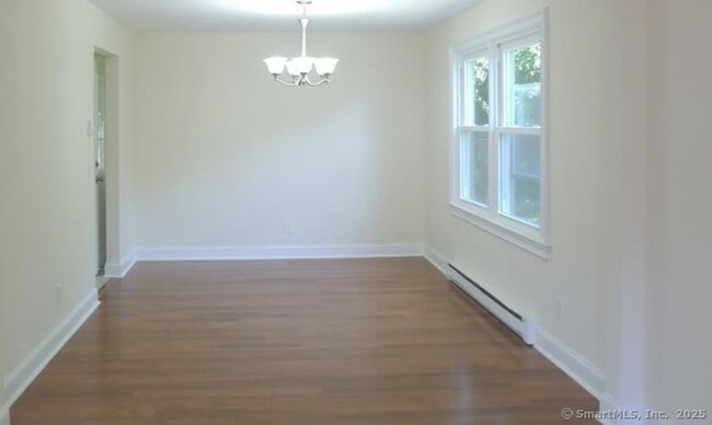 Building Photo - 36 Richmondville Ave