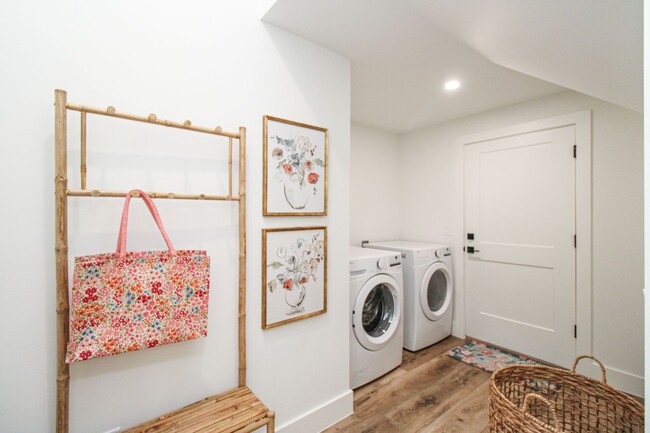Building Photo - ** BRAND NEW CONSTRUCTION SINGLE FAMILY TW...