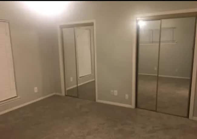 Building Photo - 7942 Habersham Ln