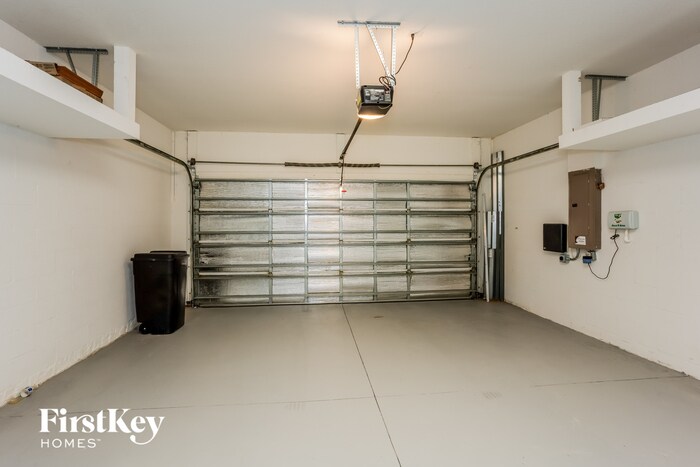 Building Photo - 12924 24th Ct E