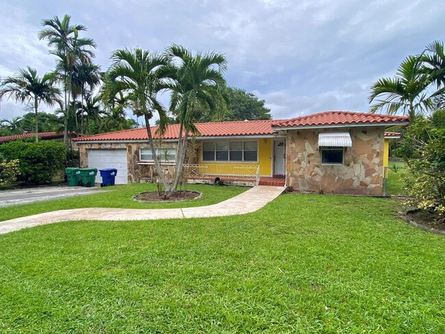 Building Photo - 14131 NW 3rd Ave