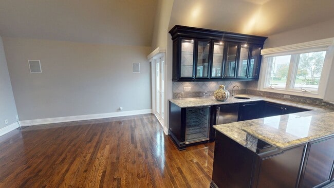 Building Photo - Unfurnished - Custom Built Home | Short-Term Lease