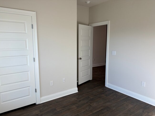 Building Photo - 14523 Dayton Cir