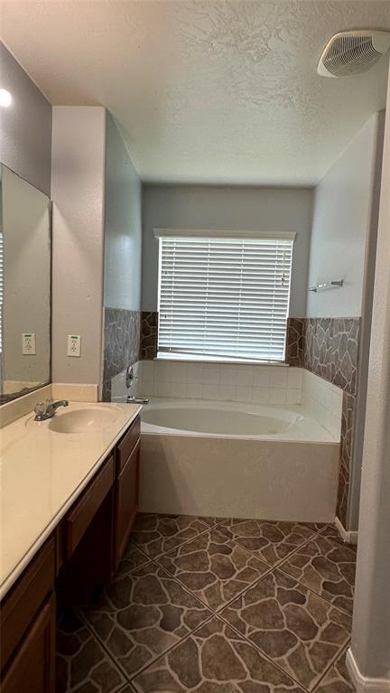 Building Photo - 14214 Dreamscape Cir