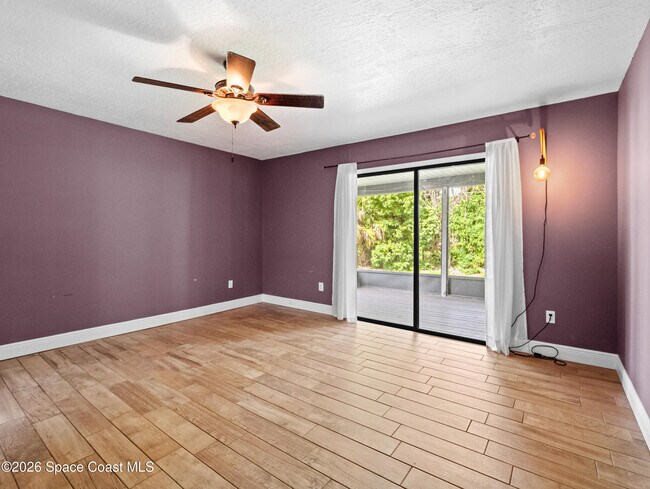 Building Photo - 3725 Laurette Rd