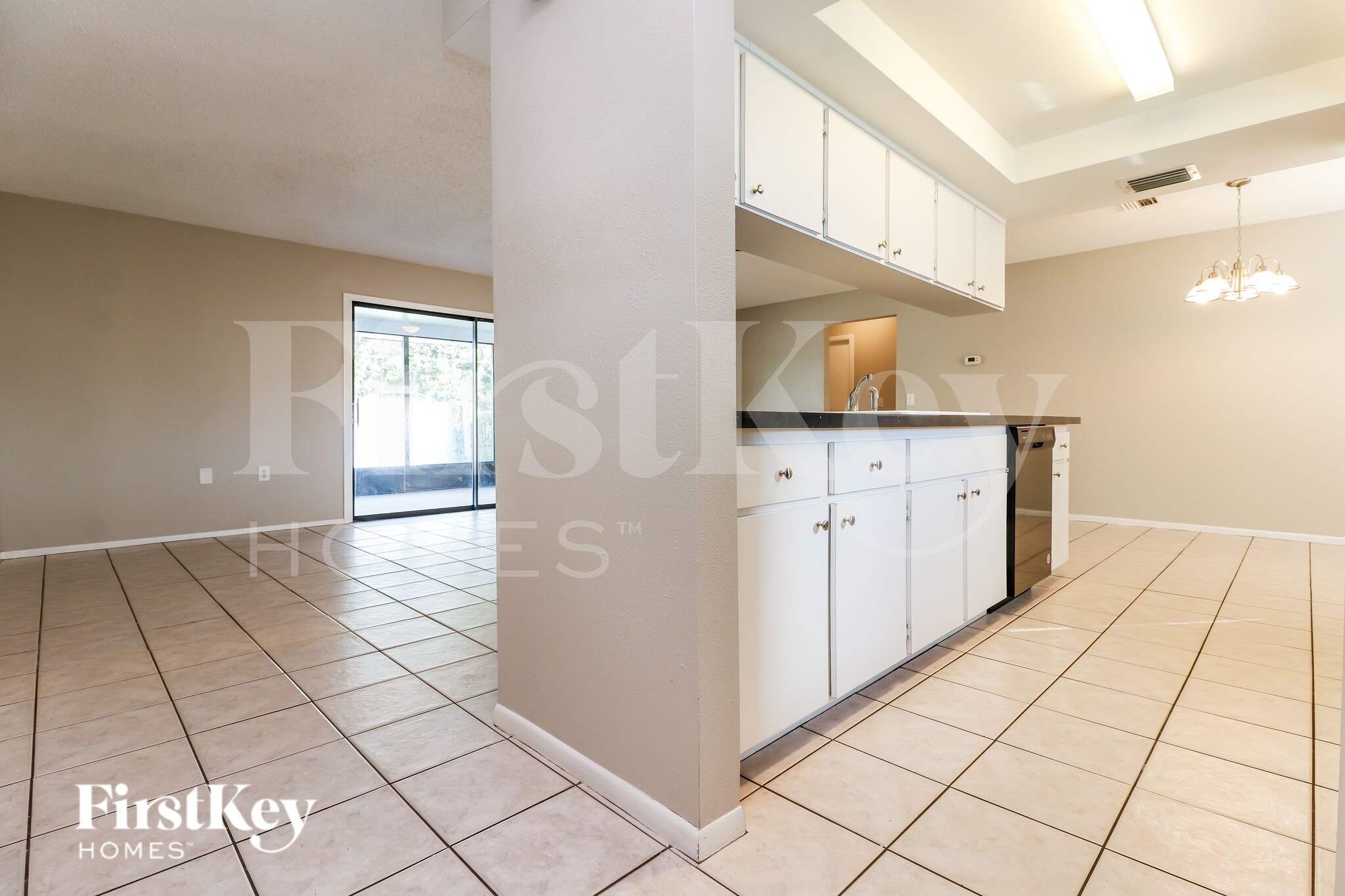 Building Photo - 7704 Riverdale Dr