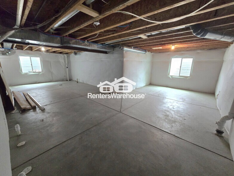 Building Photo - 17265 E 110th Ct