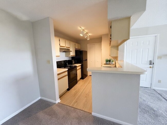 Building Photo - Regency Gardens B308 - Regency Gardens B308