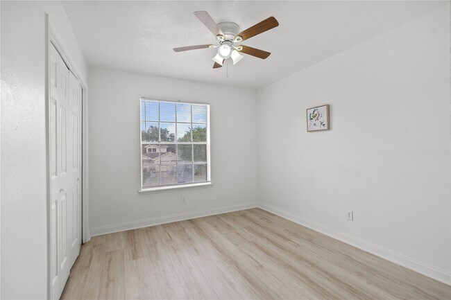 Building Photo - 3122 Lazy Brook Dr