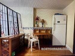 Building Photo - 2 Johnny Ct