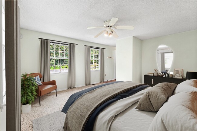 Building Photo - 38 Haskell St