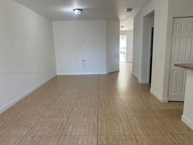 Building Photo - 10717 NW 75th Terrace