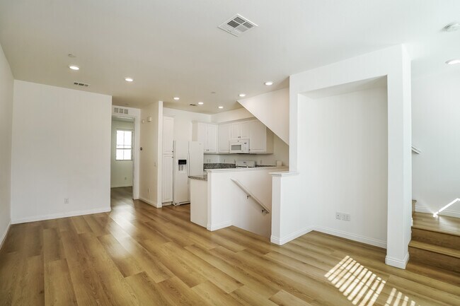 Building Photo - 7235 Cedar Rd