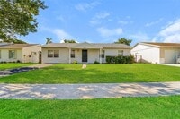 Building Photo - 7872 SW 4th Pl