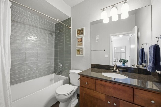 Building Photo - 6000 Shepherd Mountain Cove