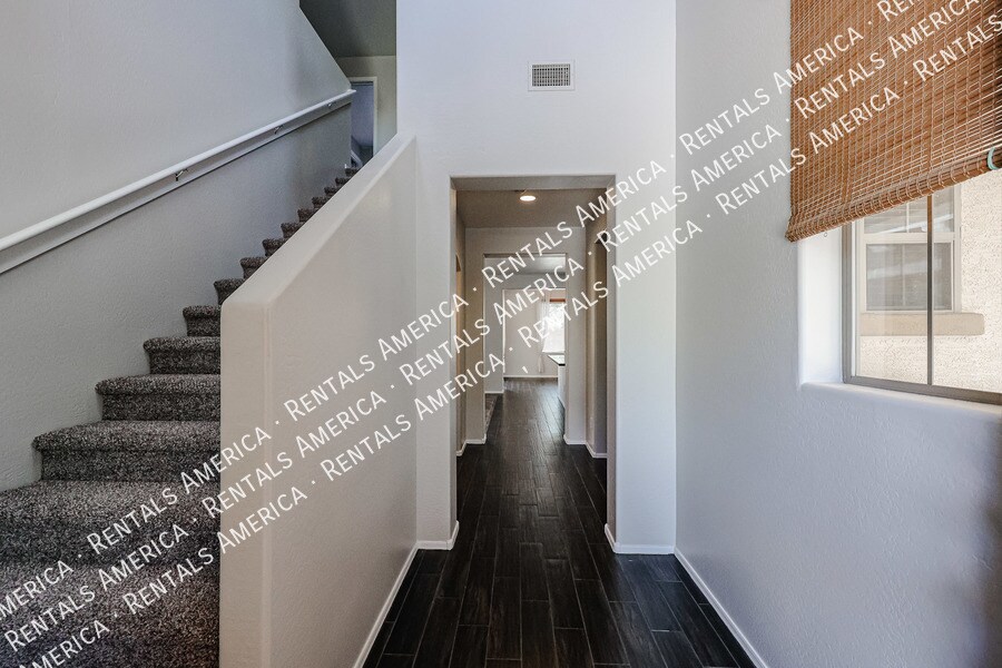 Building Photo - 3267 E Milky Way
