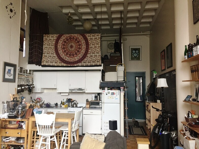 Building Photo - 80 Brookline Ave