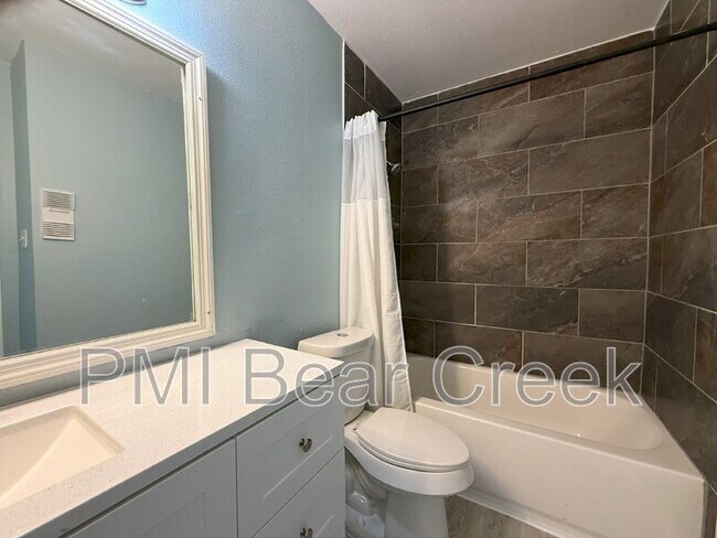 Building Photo - 8523 Hearth Dr